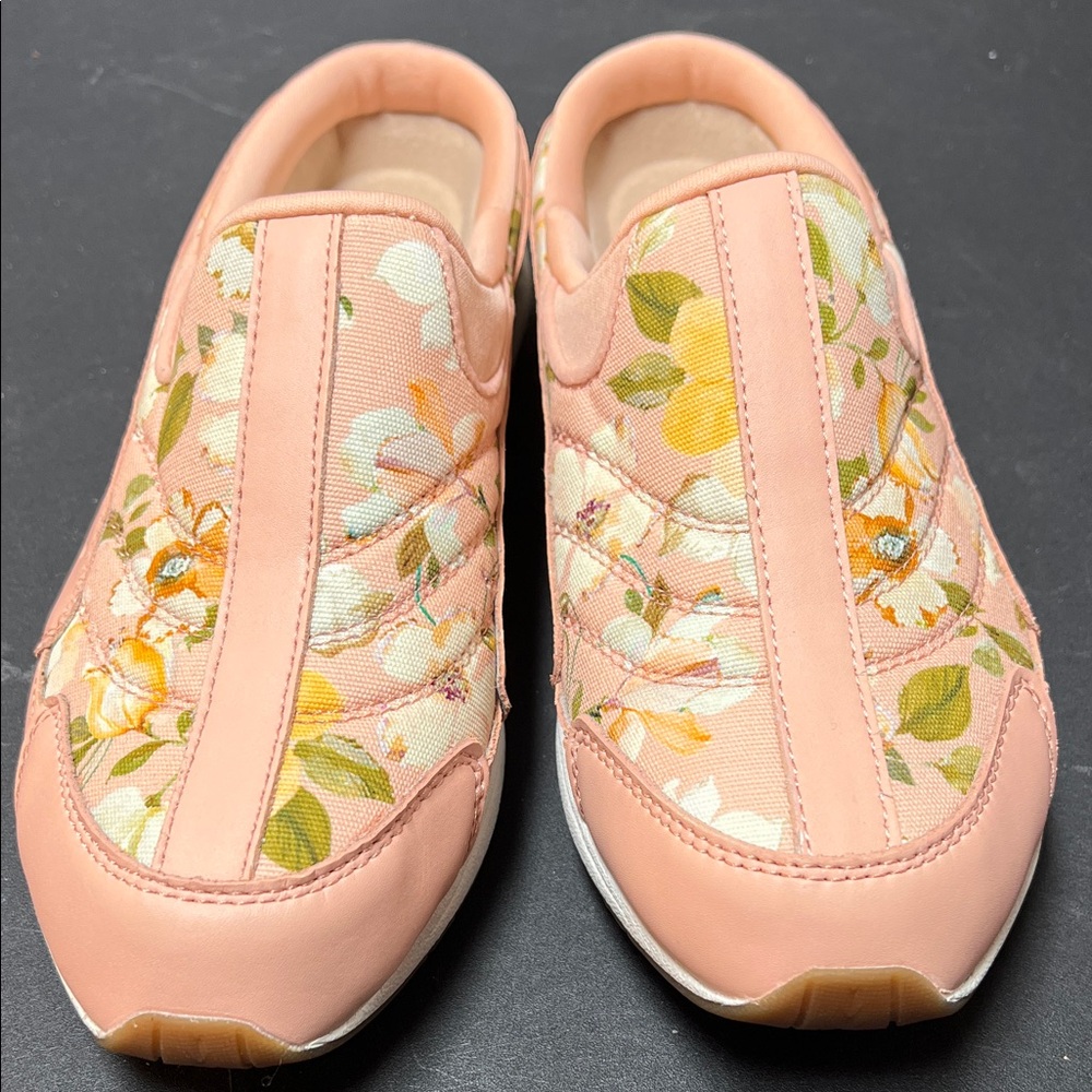 Easy Spirit Peach Floral Slip-Ons